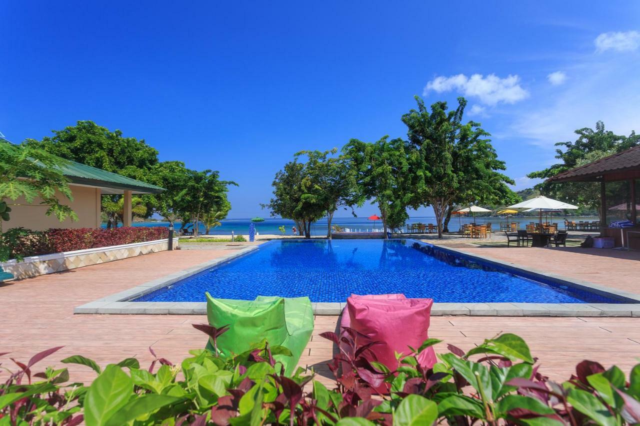 Sylvia Hotel & Resort Komodo Labuan Bajo Kültér fotó